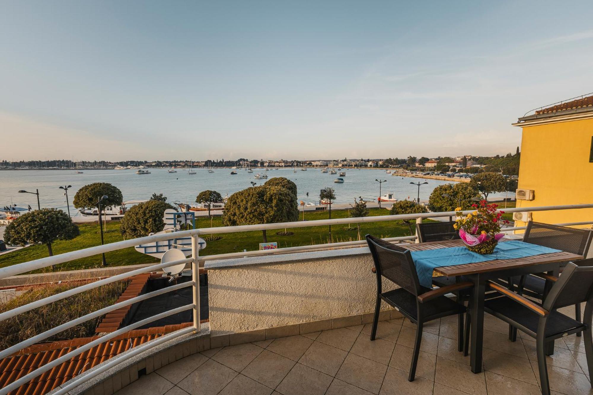 Appartement Bluemarine à Umag Extérieur photo